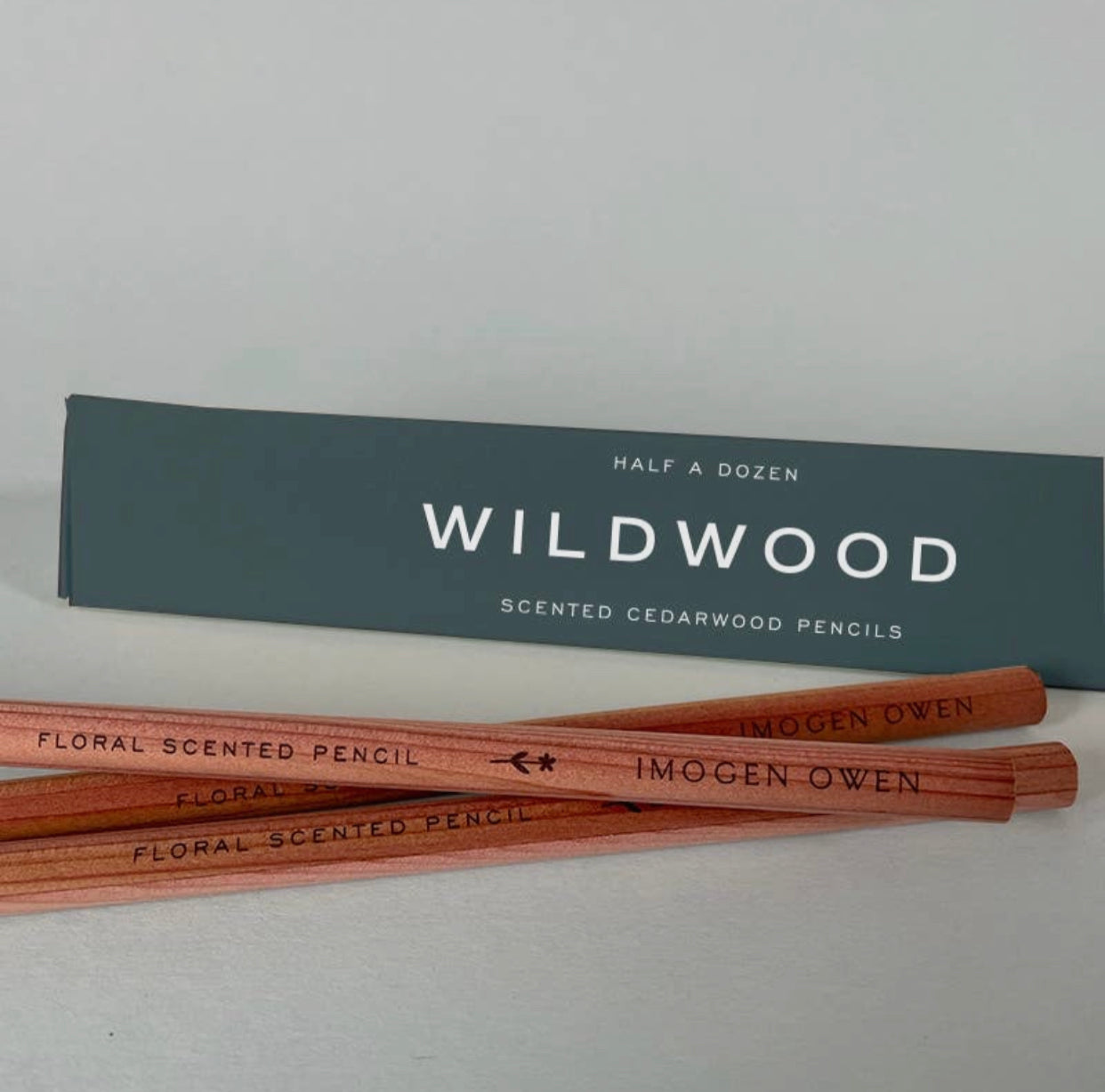 Cedar Wood Pencil with Scent - 6 pcs.